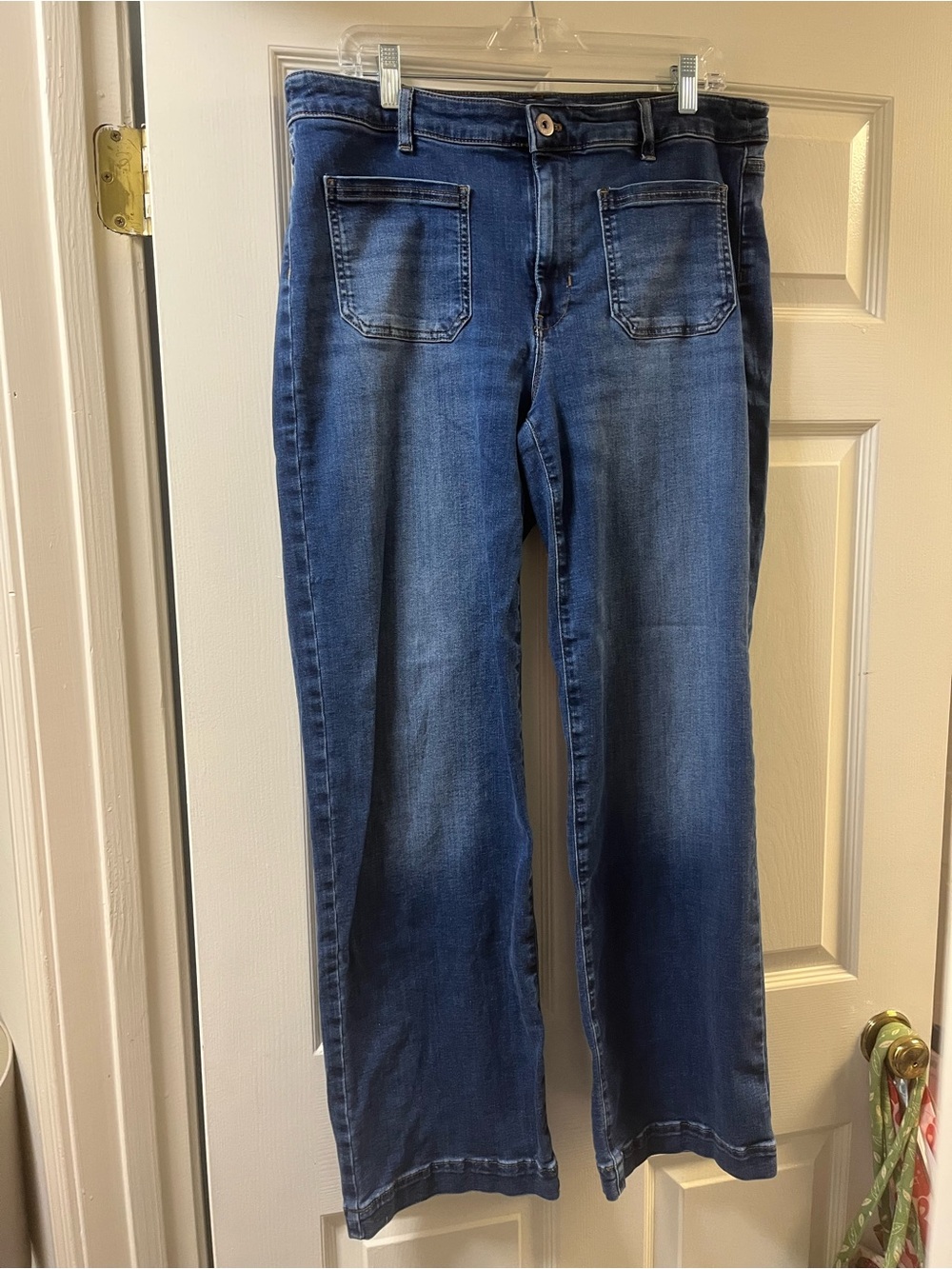 Blue Women's Straight-Leg Jeans